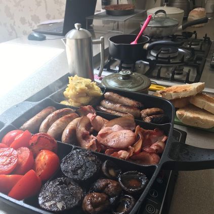 Customer image of The Best of British Breakfast Box