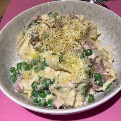 Customer image of Montgomery's Ogleshield (200g)