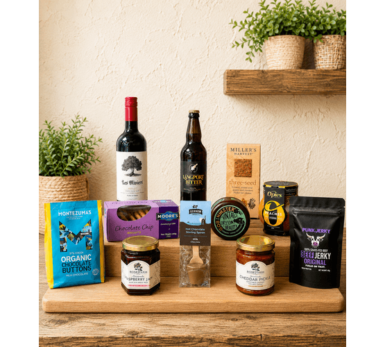 Nibbles, Tipples &amp; Treats Food Hamper